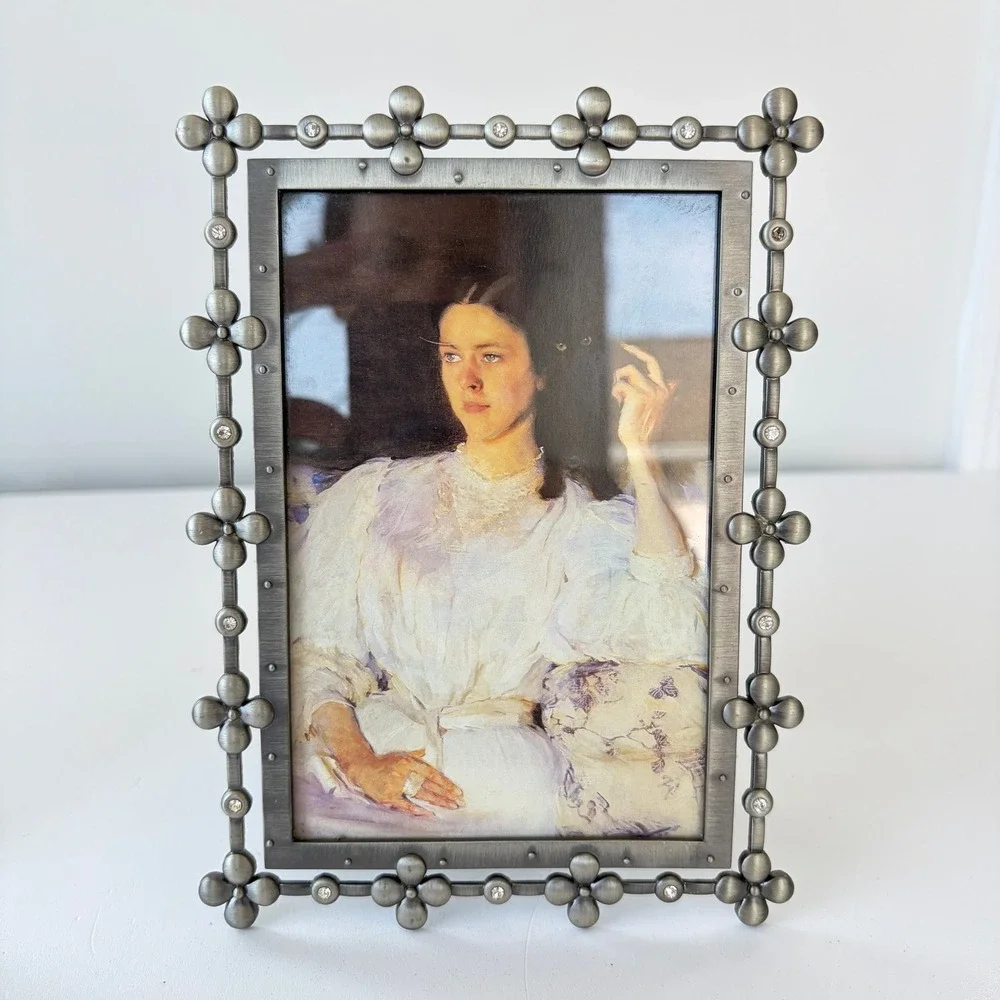 Elsa L Pewter Tone Metal Picture Frame Set Daisy and Rhinestone Clover 4x6 3x3